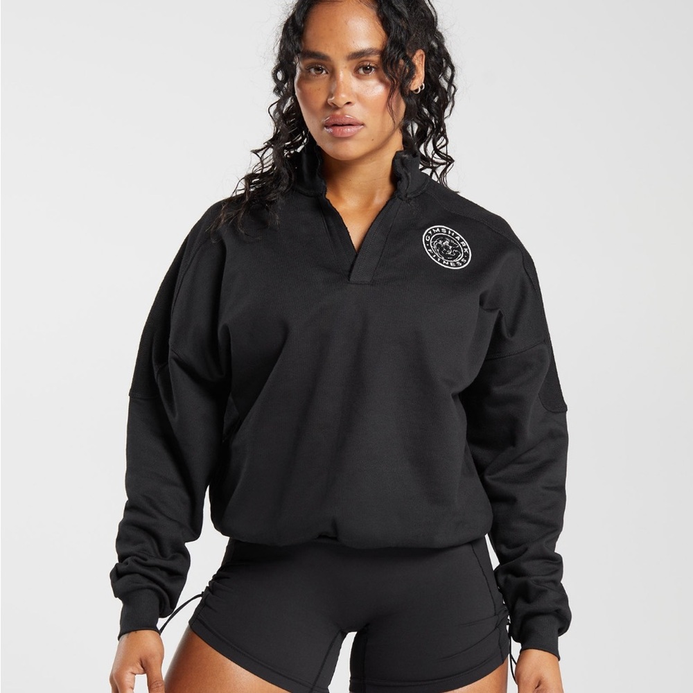 Black Gymshark Pullover Sweatshirt